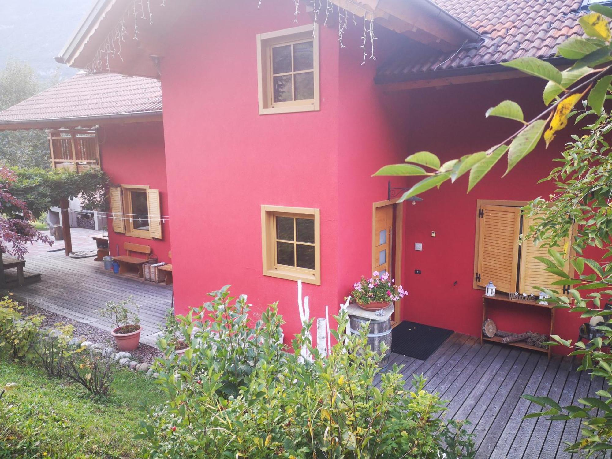 Activity Appartamento Vacanze Spormaggiore Eksteriør bilde